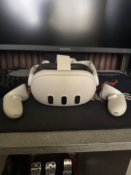 Meta Quest 3 – 512 GB, почти нов