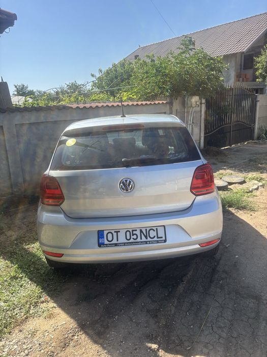 VOLKSWAGEN Polo 2015 — imagine 4