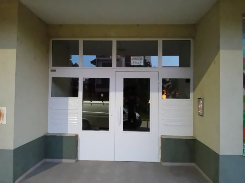 Врати за вход - от желязо, ковано желязо, ламели тип щора и други