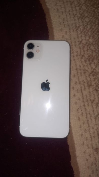 Айфон  11 64 гб…….сатылады