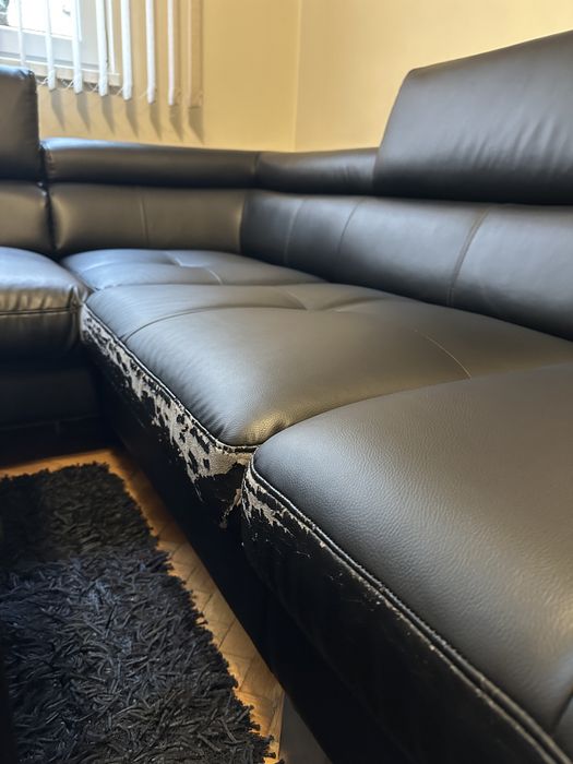 Разтегателен ъглов диван