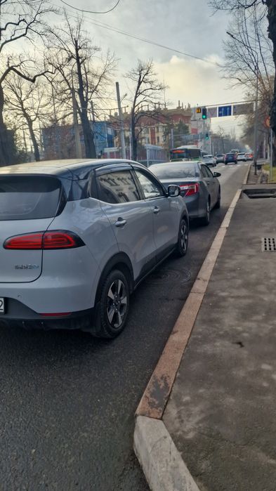 Автомобиль электромобиль Wuling bingo plus