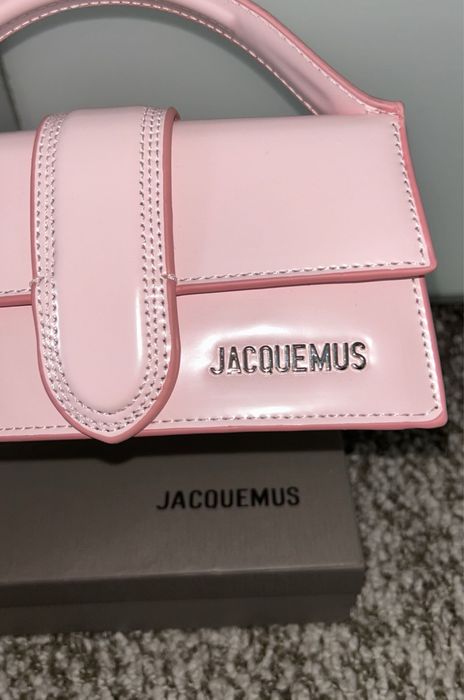 Geanta Jaquemus Le bambino powder pink pe stoc