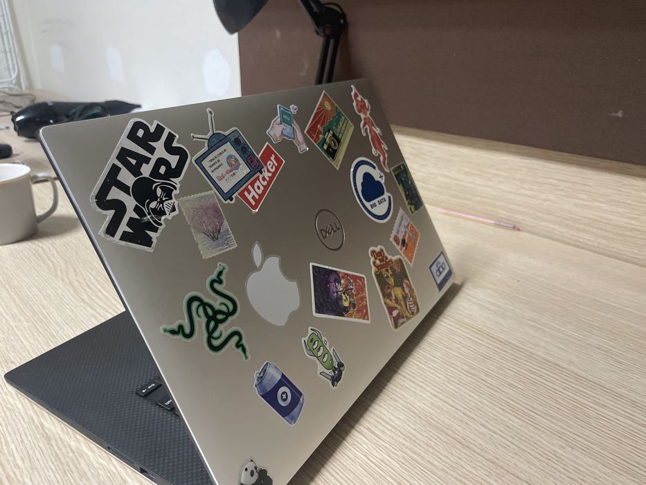 Dell xps 15 (16/512)