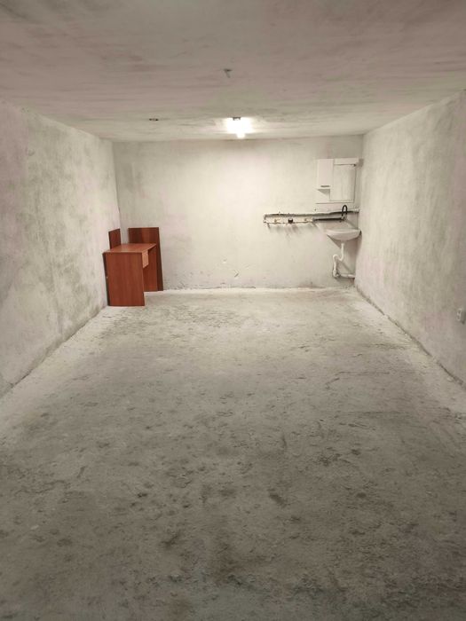 Дава се под наем Гараж / Паркомясто в Стара Загора, Опълченски - 24 кв.м за 71.4 € - Снимка #3