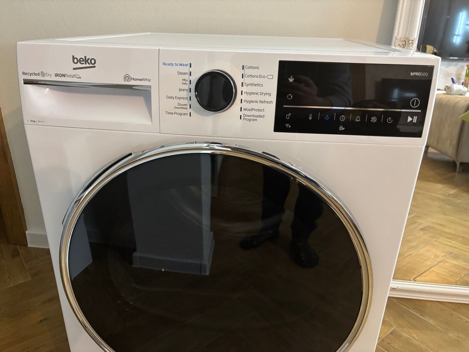 VAND Uscător de rufe BEKO B5T89243W