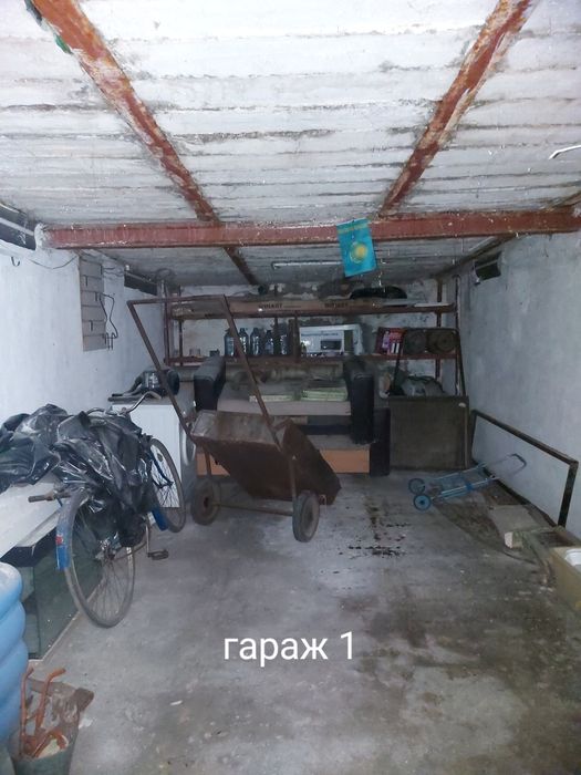 Продаю 2 гаража и сарай