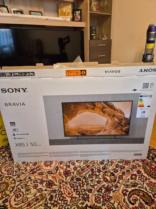 Телевизор Sony Bravia 50 инча