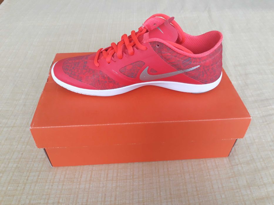 Дамски маратонки Nike Studio Trainer 2 Print