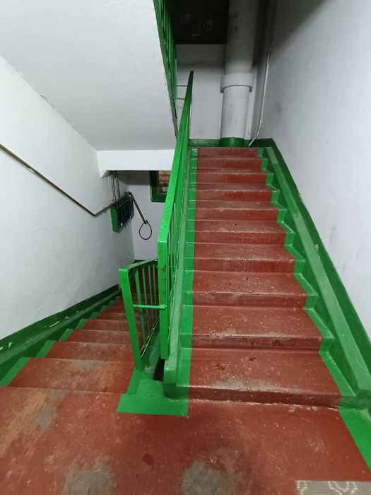 Срочно продается 2х квартира в 11 мкр