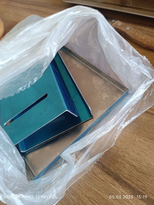 Goʻsh xar xil turdagi maxsulotlarni kesib toʻgʻraydi