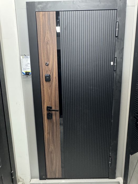 Входные двери/ Сыртқы есіктер