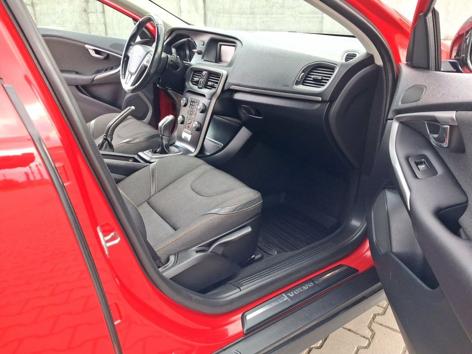 Volvo V40 Cross Country 2014 1.6 diesel euro 5