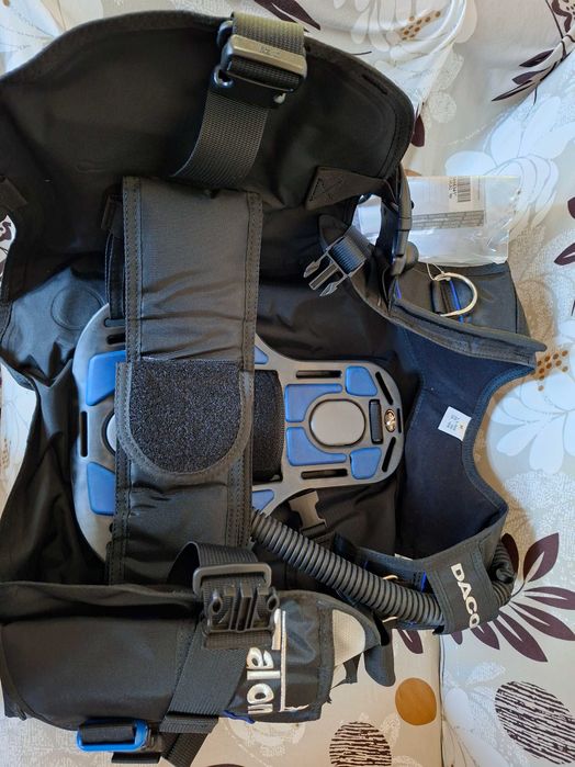 Компенсатор на плаваемост Dacor Talon Scuba BC BCD Размер М Вградено тегло
