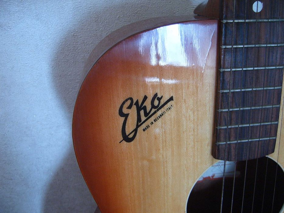 Eco P2  стара италианска романтична китара