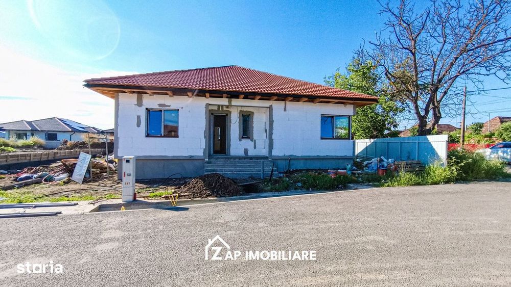 Casă modernă 1 nivel 4 camere  - 500 mp teren - gard inclus
