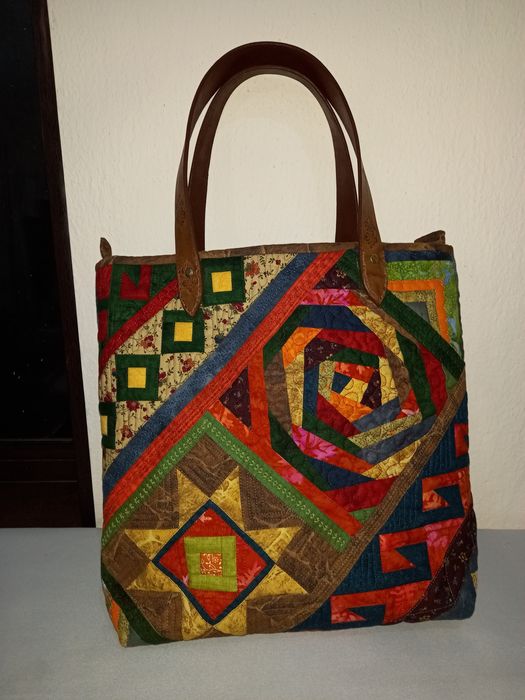 Лоскутная сумка ручной работы