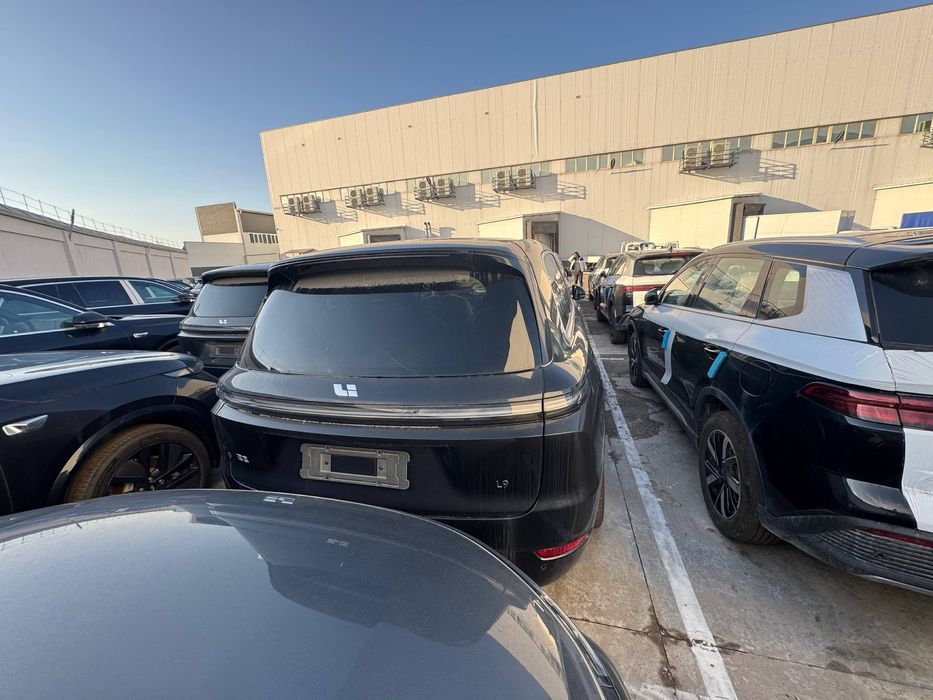 Li9 ultra yengi masla 2025 kuzov master akkaunt bor moshina top toza