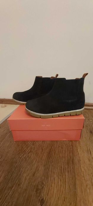 Детски боти  Rockport