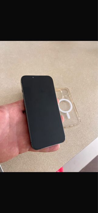 Vand iphone 13 pro in stare excelenta ca nou