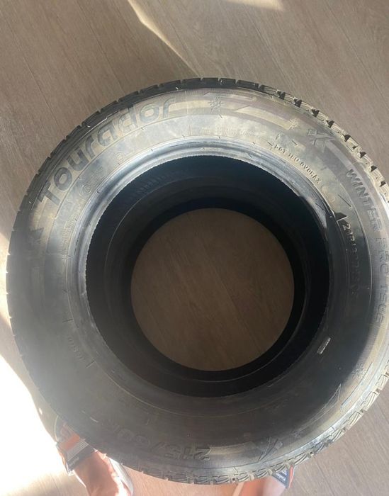 Продам шины в отличном состоянии