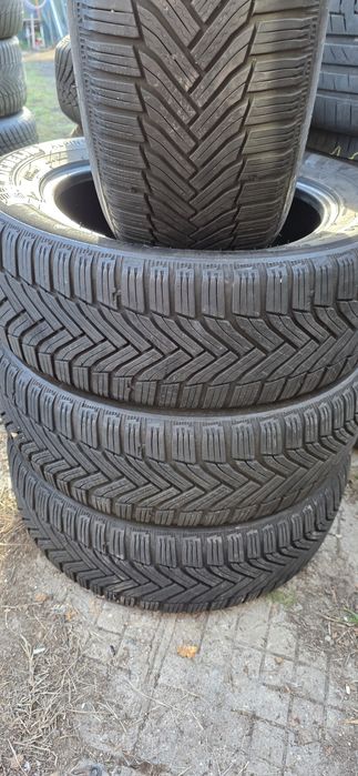 Гуми 4бр 205/60/16 - 1бр  - 95лв