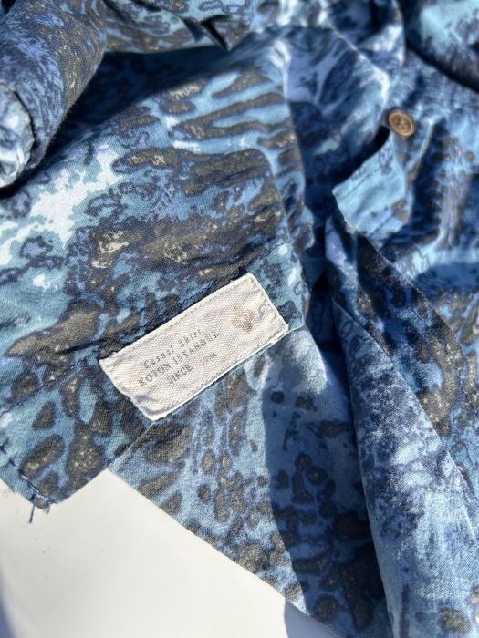 Camasa cu maneca scurta de festival model abstract unic marime L slim