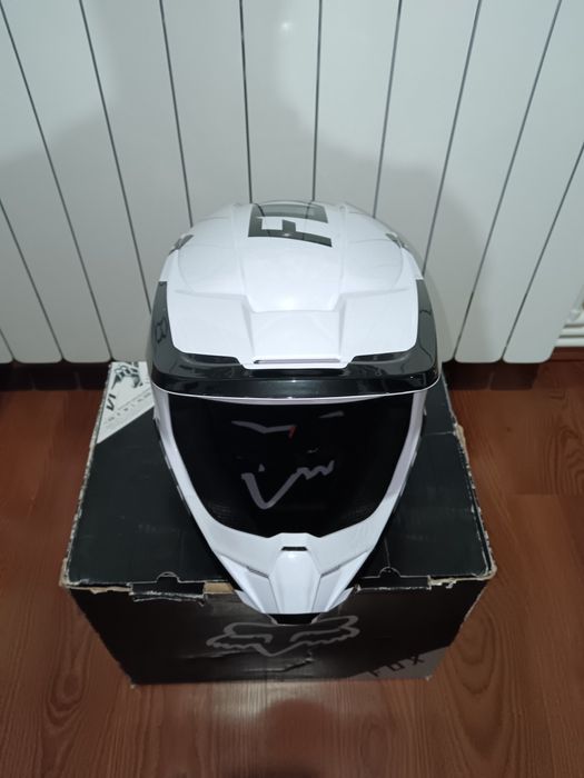 Cască Motocross Fox V1 MIPS (Alb/Negru