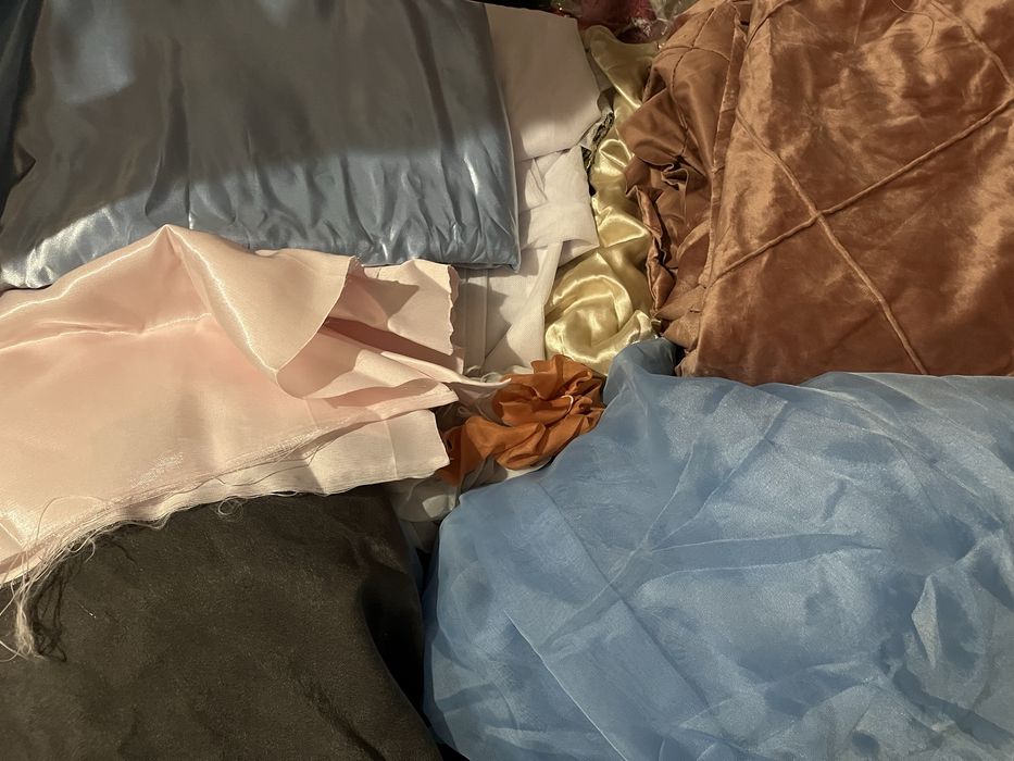 Продам отрезы ткани