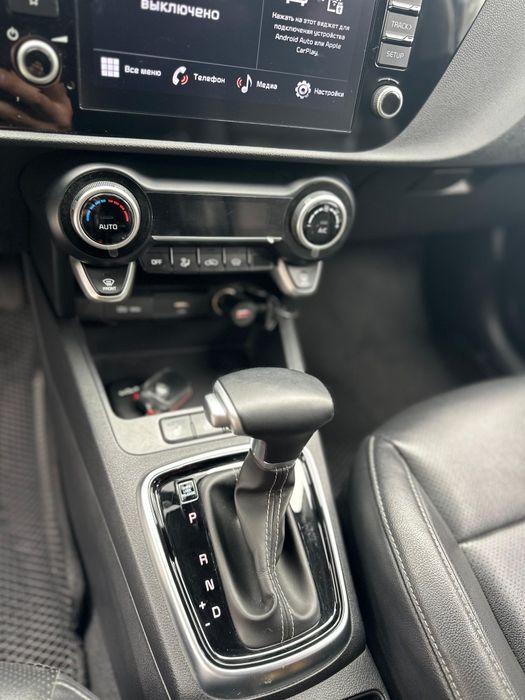 Продам Kia RIO 2022