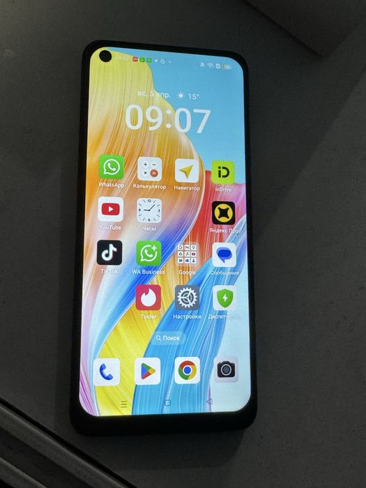 Oppo A78 8/256 продам