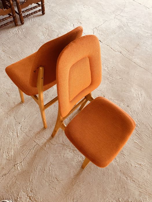 Винтидж скандинавски трапезни столове – Mid Century Modern, 70-те години