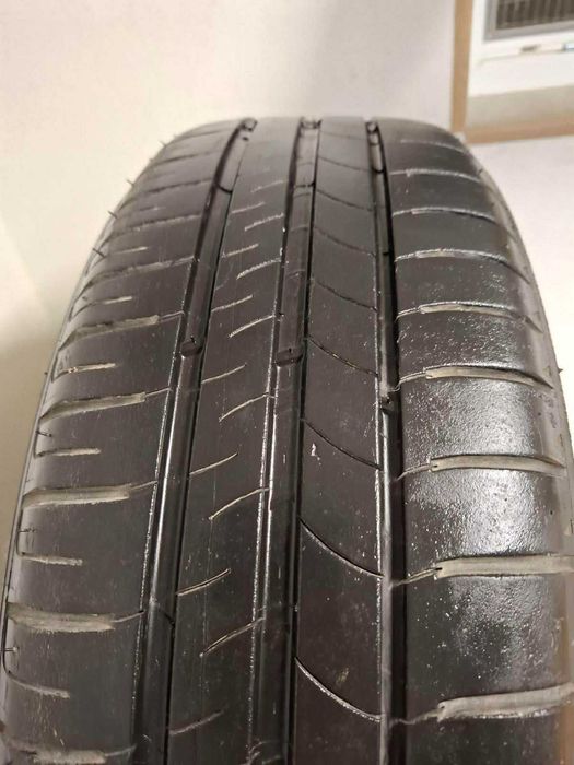 Джанти 15х6J/EТ 48 с гуми Michelin 185/65/15 и тасове OPEL