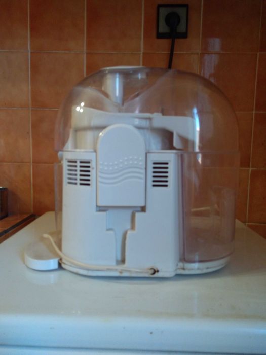 Сокоизтисквачка робот TCM