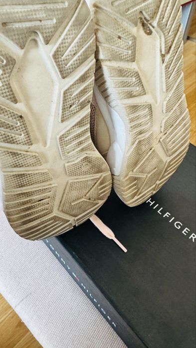 Adidasi Tommy Hilfiger marime 31