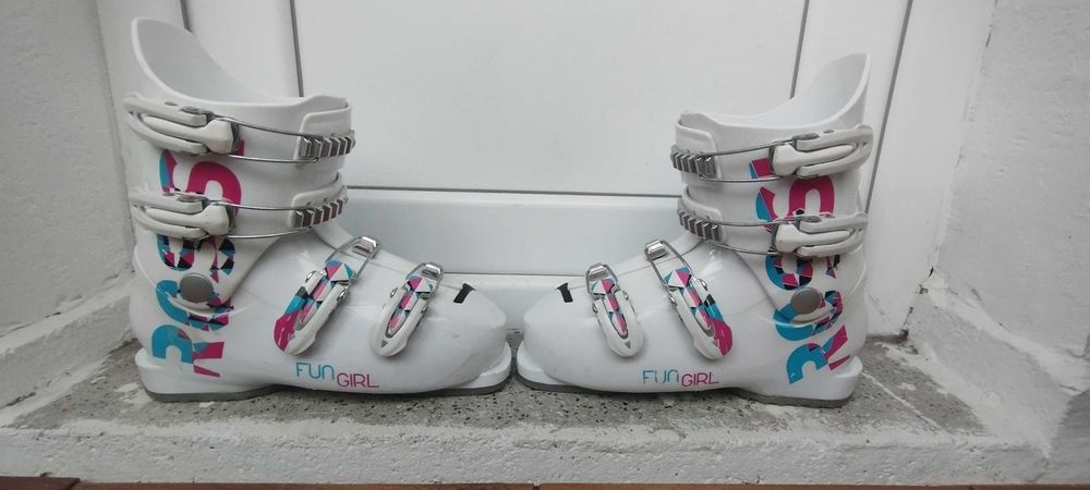 Детски ски обувки Rossignol Fun Girl 24