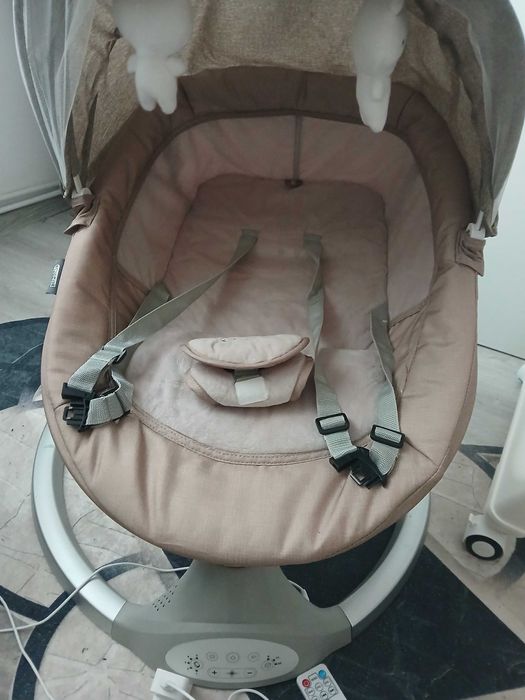 Бебешка електрическа люлка