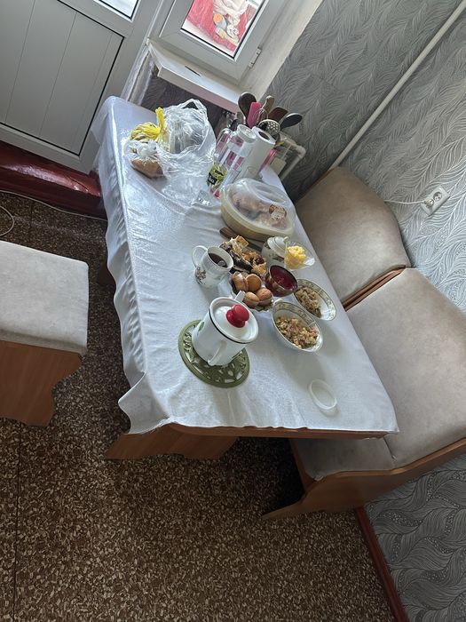 Кухонный уголок в хорошлм состояний