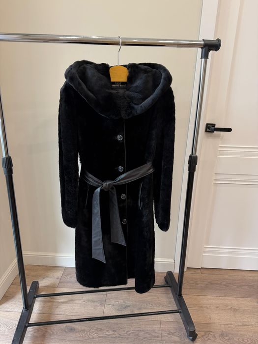 Шуба мутоновая черная