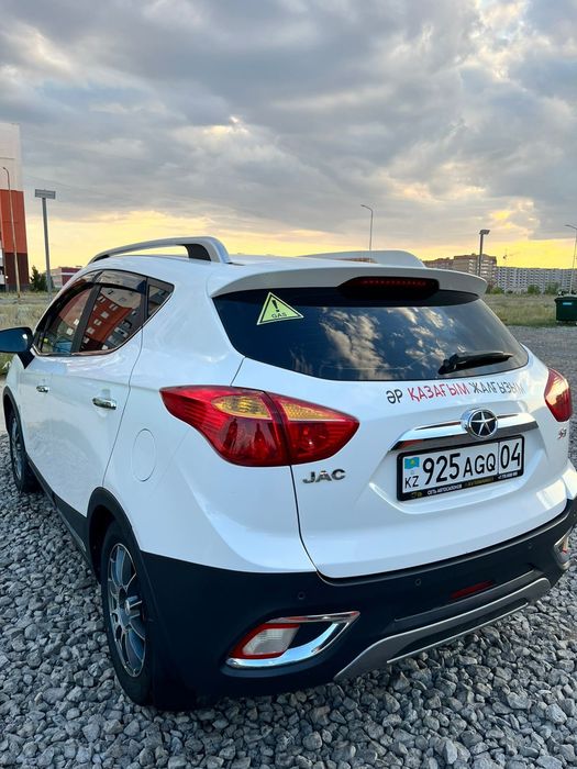 Продам jac s3. 2017г. Газ бензин