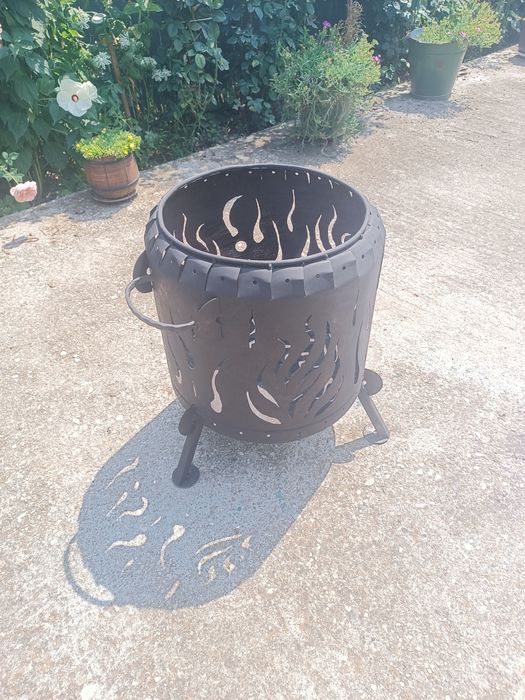 Метално арт огнище