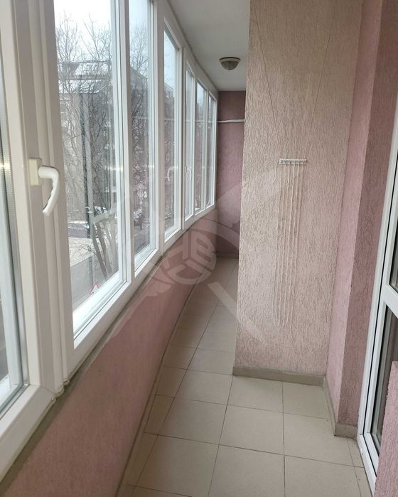 Дава се под наем Двустаен апартамент в Бургас, Възраждане - 62 кв.м за 373.83 € - Снимка #5