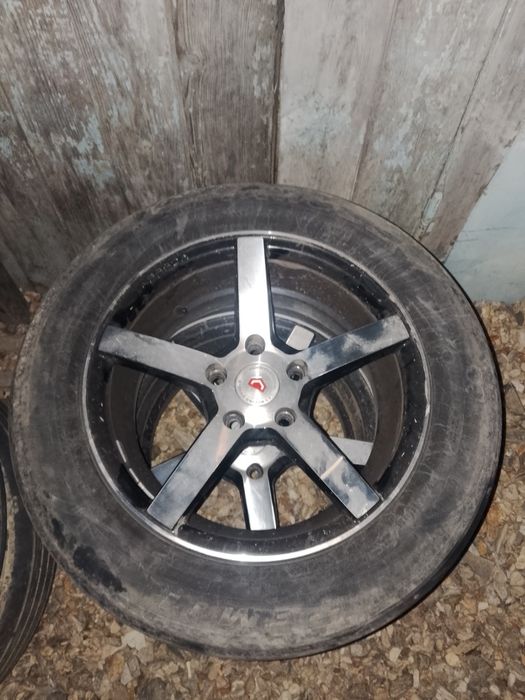 Продам диск на 16