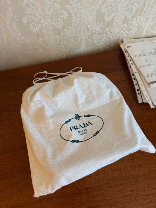 Prada сумка через плечо (барсетка)