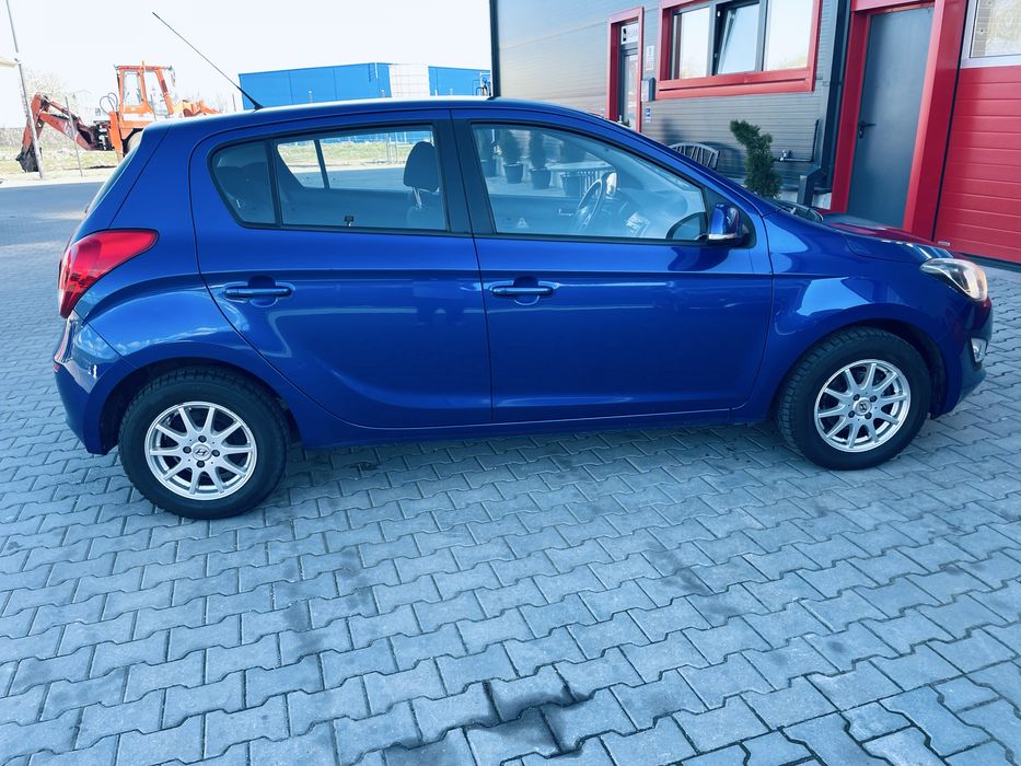 Hyundai i20. 4 pistoane 1.3 Benzina  Euro 5