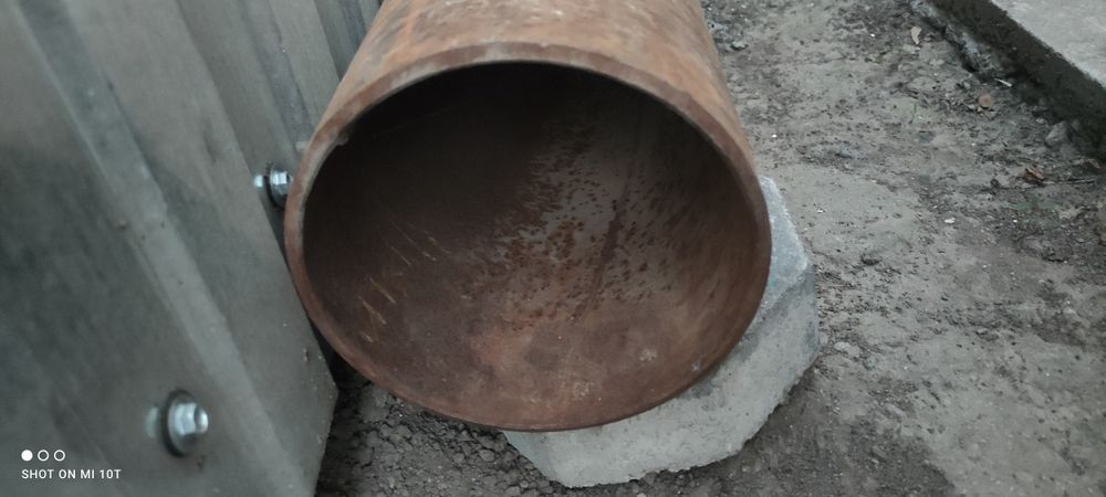 Б/у.   Труба    168 , толстостенная.