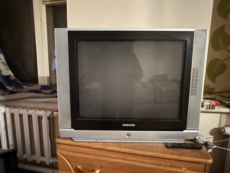 Старые рабочие телевизоры samsung lg funai profilo