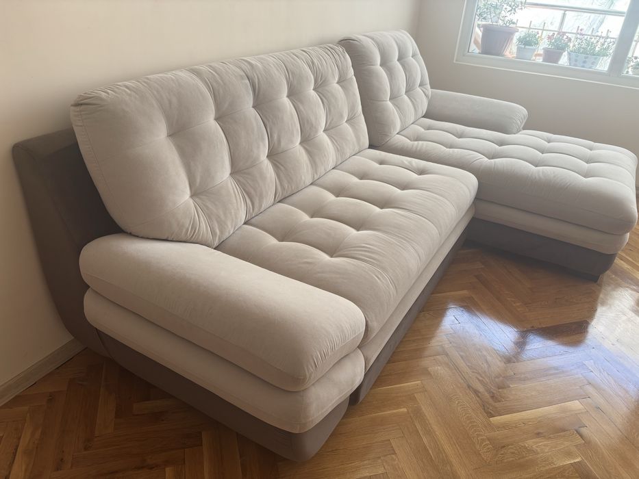 Сив ъглов разтегателен диван