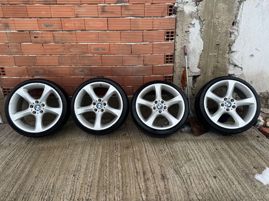 Гуми с джанти 19 за БМВ е91 320d