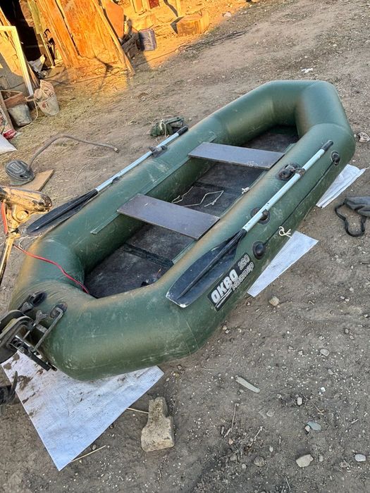 Продам лодку с мотором электричиским